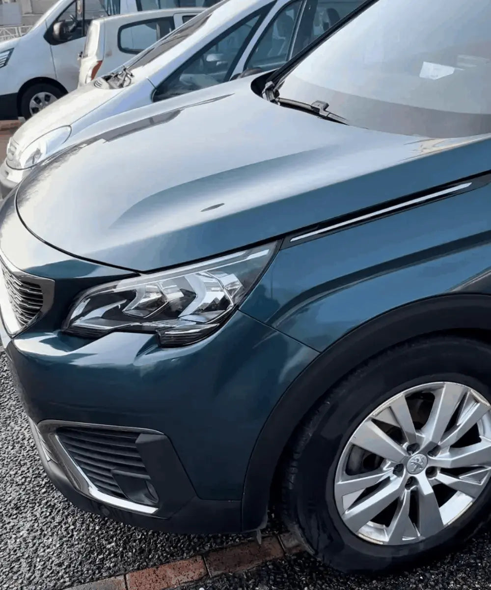 Nettoyage complet et detailing voiture à domicile à Pontoise